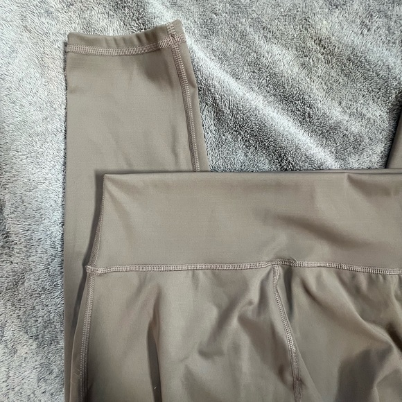 Gymshark leggings - Picture 9 of 10